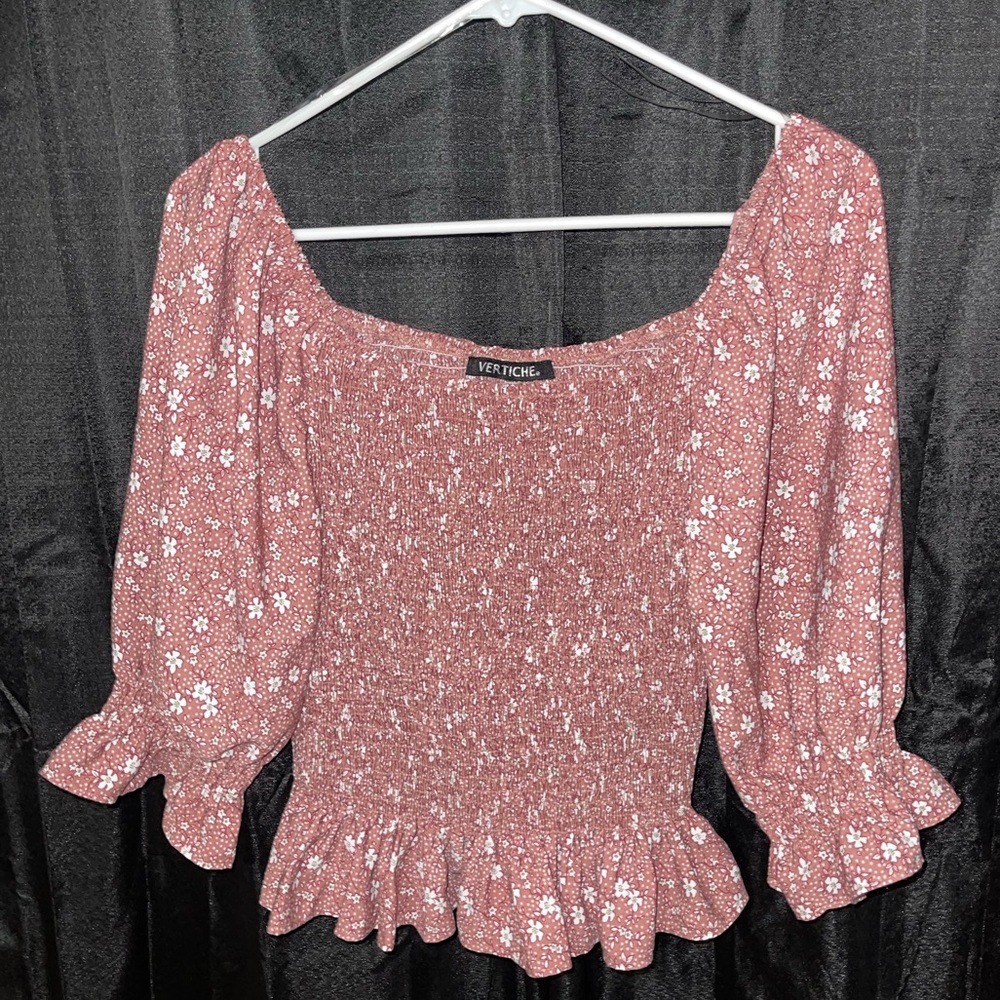 VERTICHE stretchy top